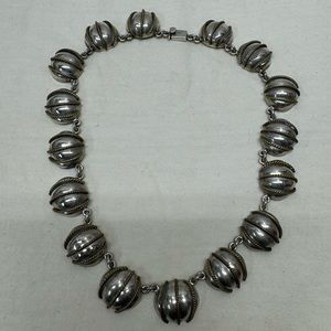 Beautiful Rare Sterling Vintage Taxco Mexico Necklace